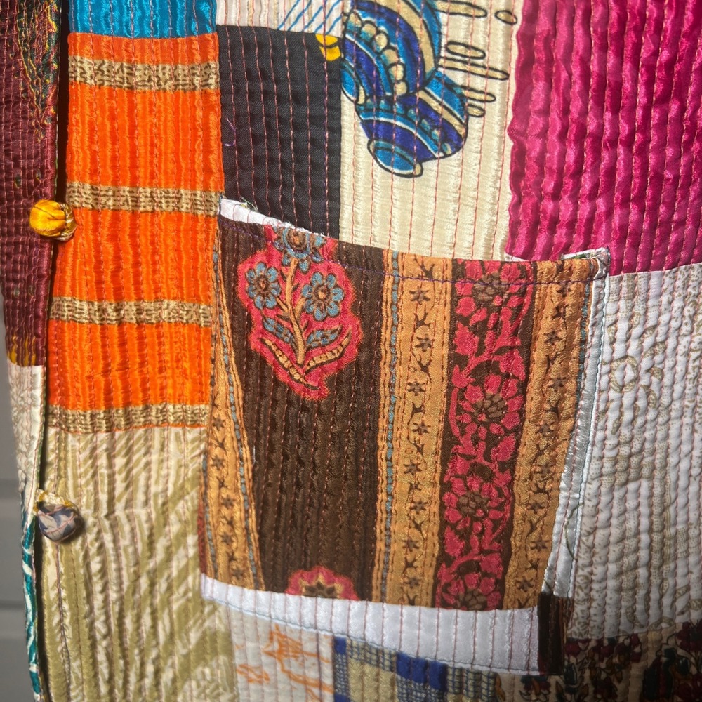 Bohemian Kantha Patchwork Quilted Vest in Multicolor, Women's Size Large - Picture 6 of 10